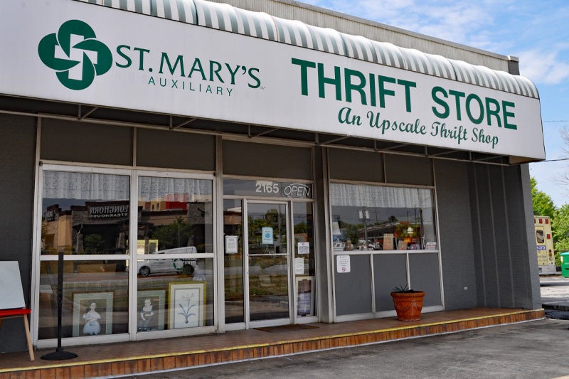 Exterior photo of St. Mary's Auxiliary Thrift Store